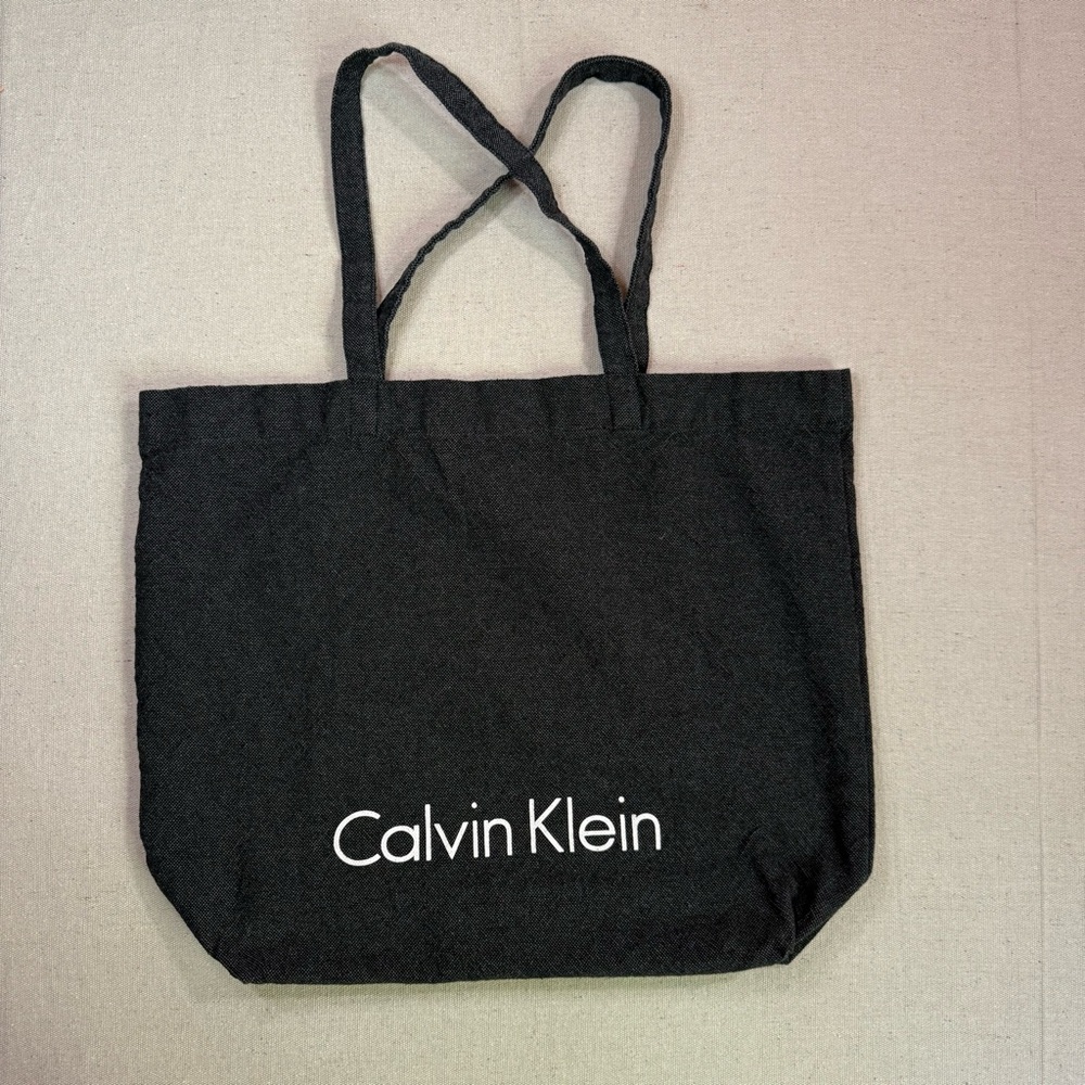 Calvin Klein Canvas Tote Bag 🖤 Minimalist Everyday Carry‎